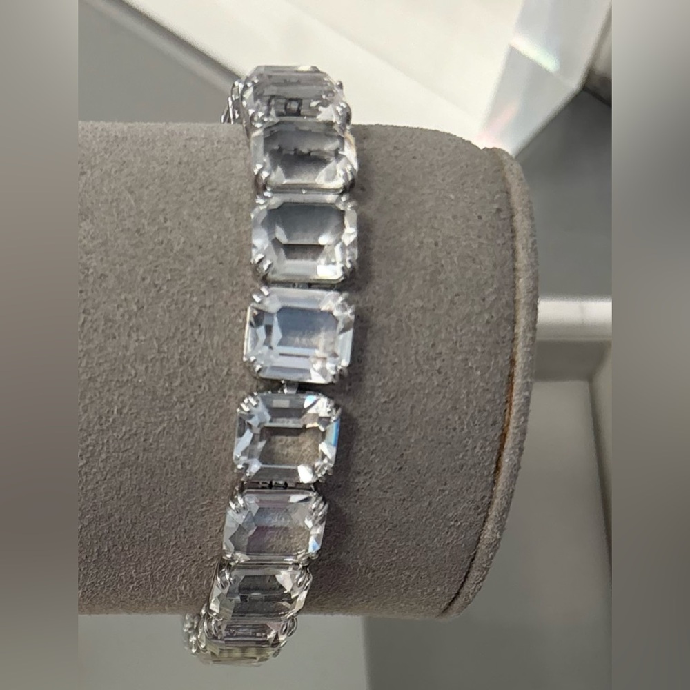 New! SWAROVSKI Millenia bracelet